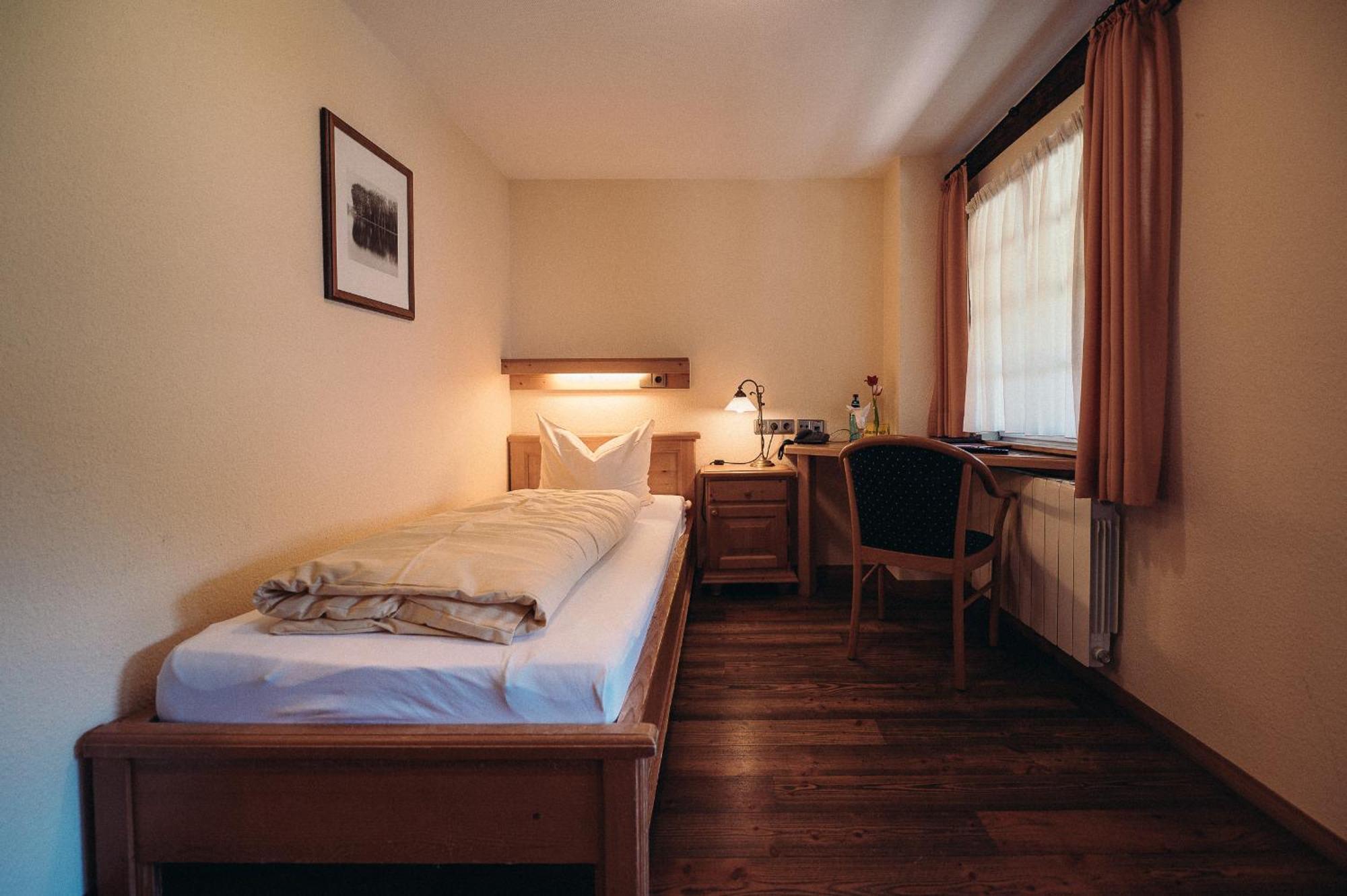 Hofgut Himmelreich Hotel Kirchzarten Exterior photo
